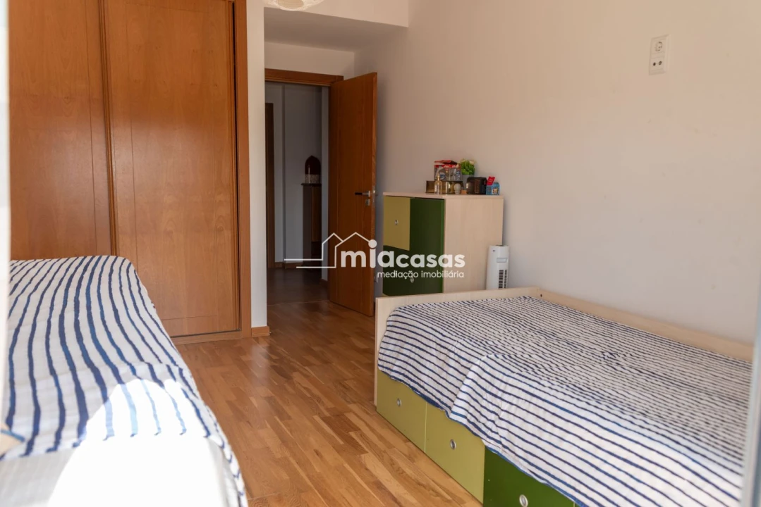 Apartamento T3 para Venda em Tamengos, Aguim e Óis do Bairro Foto 25