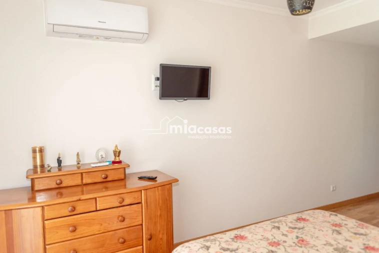 Apartamento T3 para Venda em Tamengos, Aguim e Óis do Bairro Foto 17