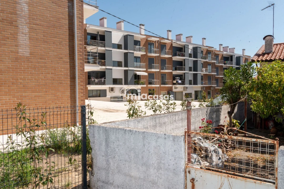 Apartamento T3 para Venda em Tamengos, Aguim e Óis do Bairro Foto 31