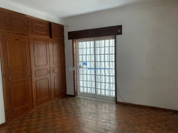 Quinta T3 para Venda em Mesão Frio (Santo André)