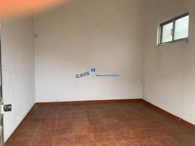 Quinta T3 para Venda em Loivos da Ribeira e Tresouras Foto 28