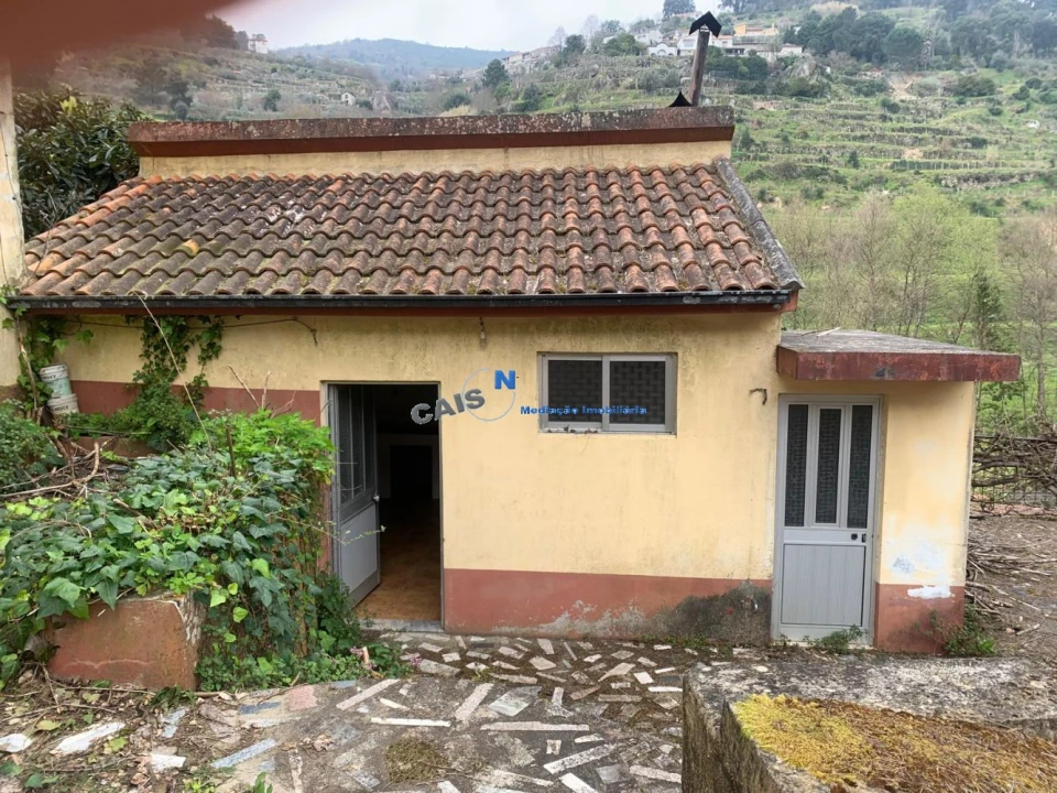 Quinta T3 para Venda em Loivos da Ribeira e Tresouras Foto 5