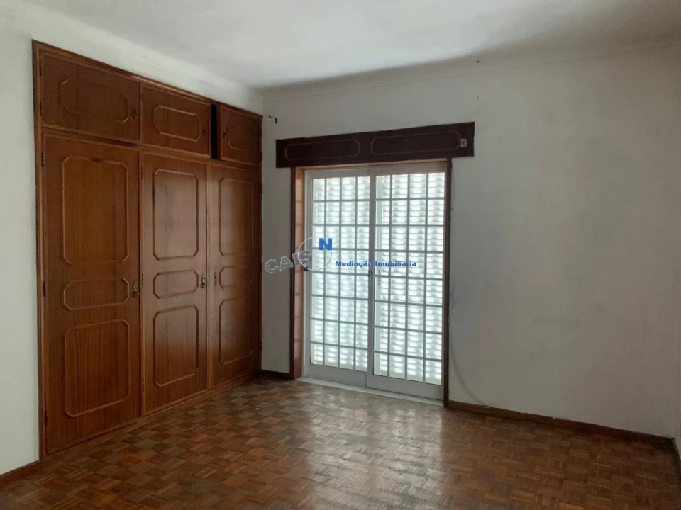 Quinta T3 para Venda em Loivos da Ribeira e Tresouras Foto 22