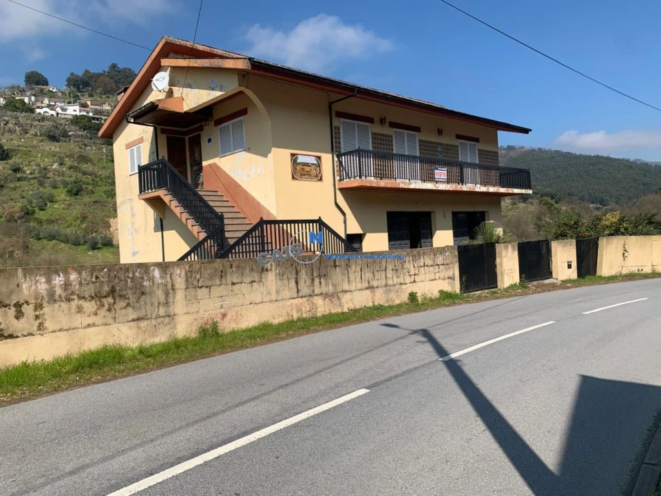 Quinta T3 para Venda em Loivos da Ribeira e Tresouras Foto 32