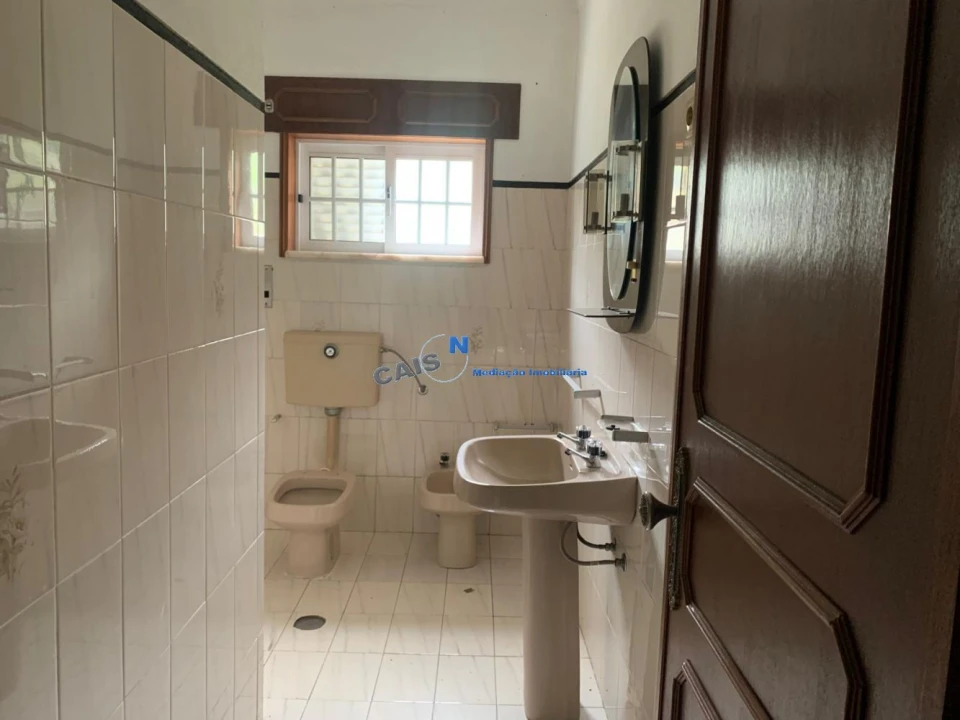 Quinta T3 para Venda em Loivos da Ribeira e Tresouras Foto 16