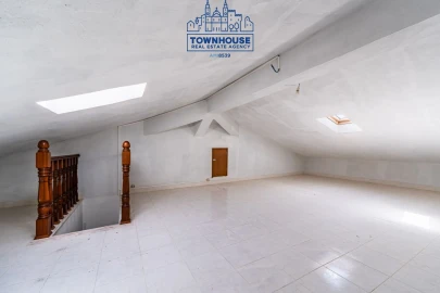Moradia T4 para Venda em Sesimbra (Castelo)