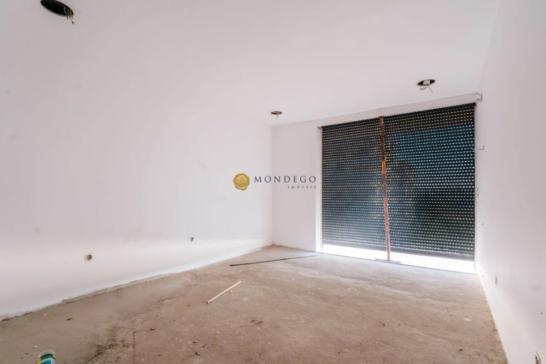 Moradia T4 para Venda em Eiras e São Paulo de Frades Foto 13
