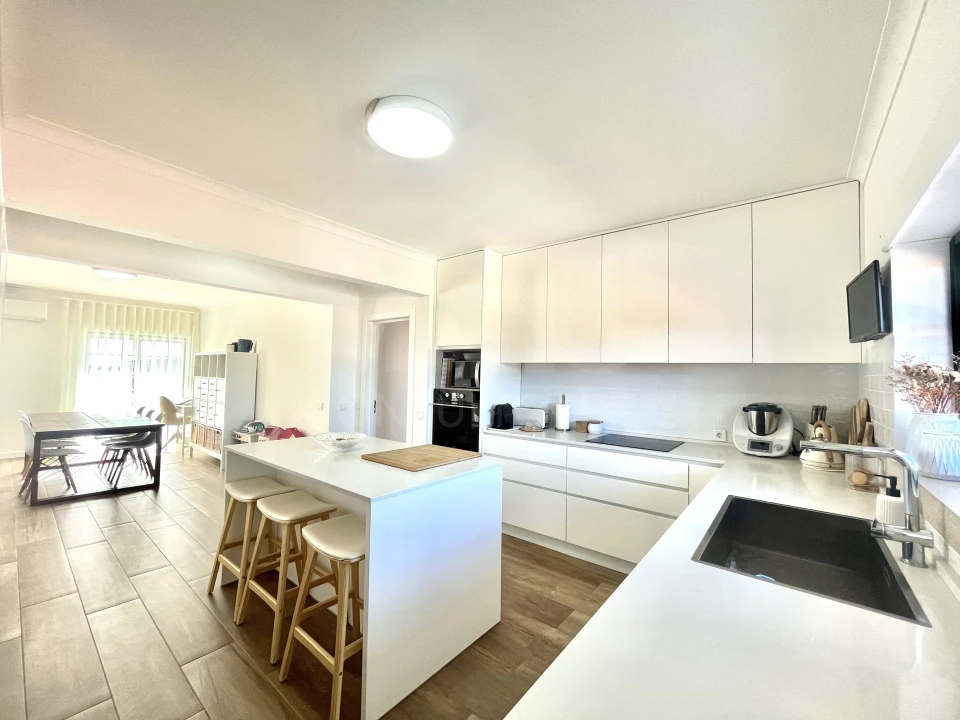 Apartamento T3 para Venda em Samora Correia Foto 5