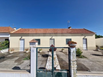 Moradia T2 para Venda em Salvaterra de Magos e Foros de Salvaterra
