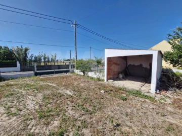 Moradia T2 para Venda em Salvaterra de Magos e Foros de Salvaterra
