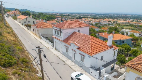Moradia T16 para Venda em Palmela