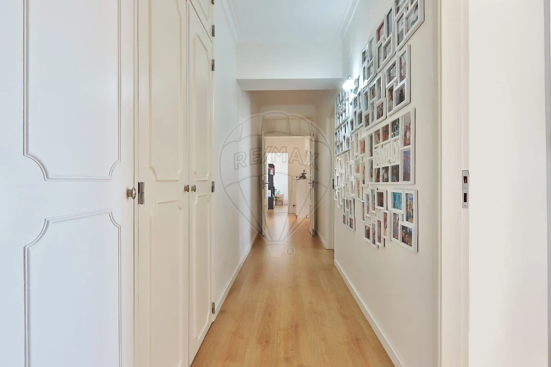 Apartamento T3 para Venda em Benfica Foto 17