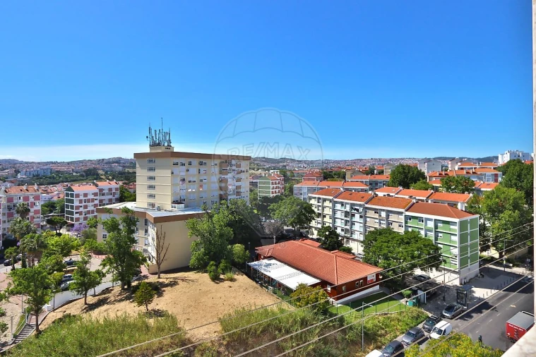 Apartamento T3 para Venda em Benfica Foto 20