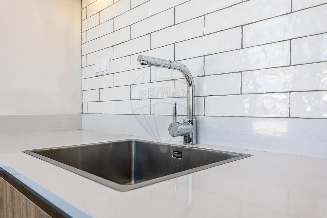 Apartamento T2 para Venda em Penha de França Foto 16