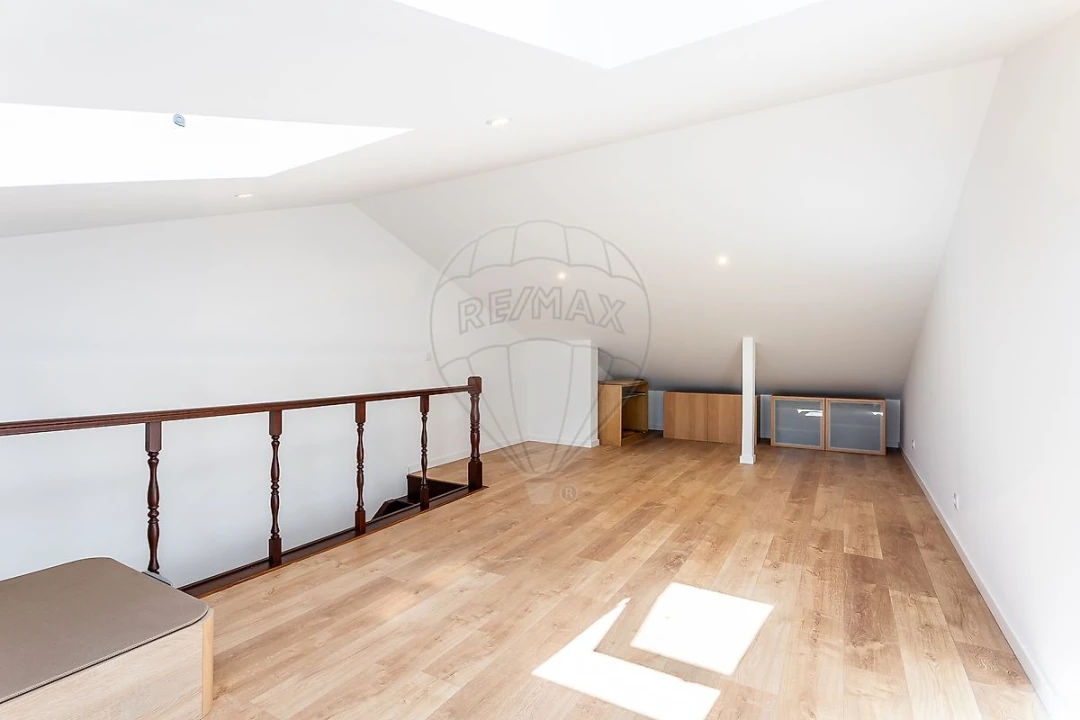 Apartamento T2 para Venda em Penha de França Foto 7