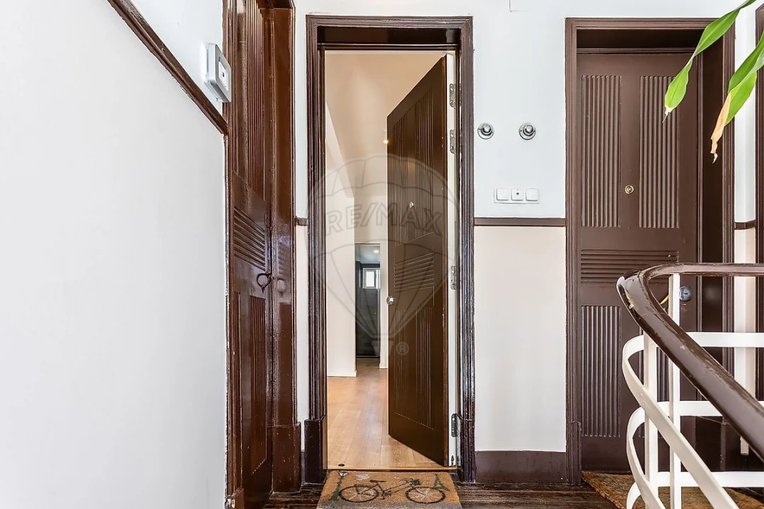 Apartamento T2 para Venda em Penha de França Foto 23