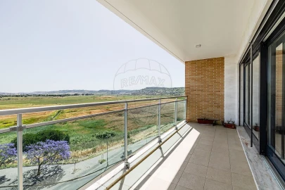 Apartamento T4 para Venda em Loures