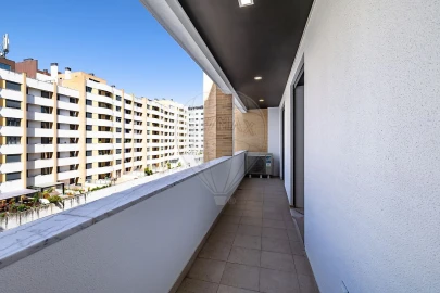 Apartamento T4 para Venda em Loures