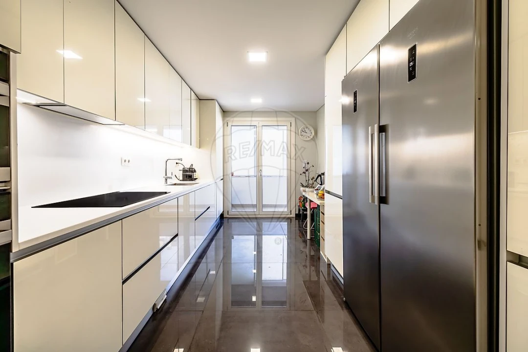 Apartamento T4 para Venda em Loures Foto 20