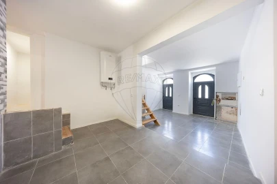 Moradia T6 para Venda em Valada