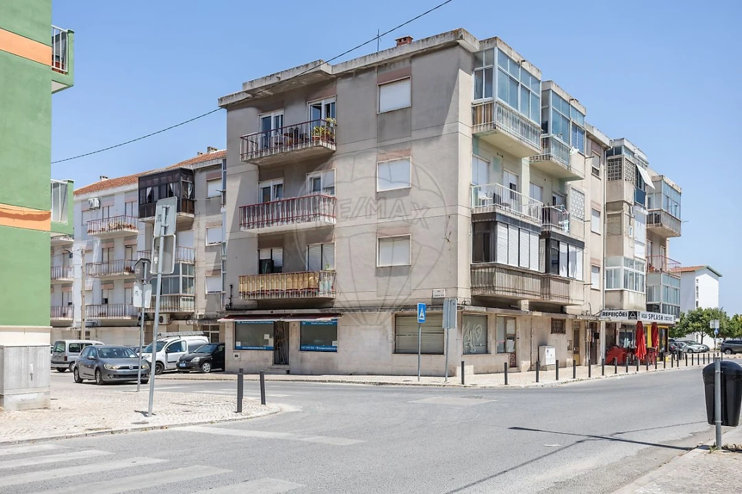Apartamento T3 para Venda em Alto do Seixalinho, Santo André e Verderena Foto 3