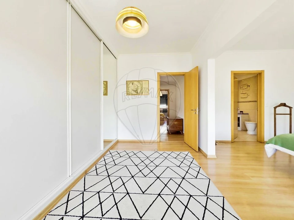 Apartamento T5 para Venda em Penha de França Foto 19