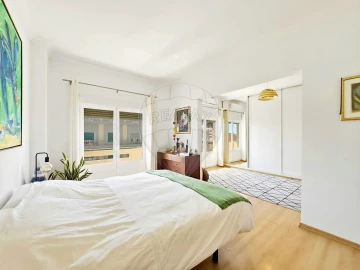 Apartamento T5 para Venda em Penha de França
