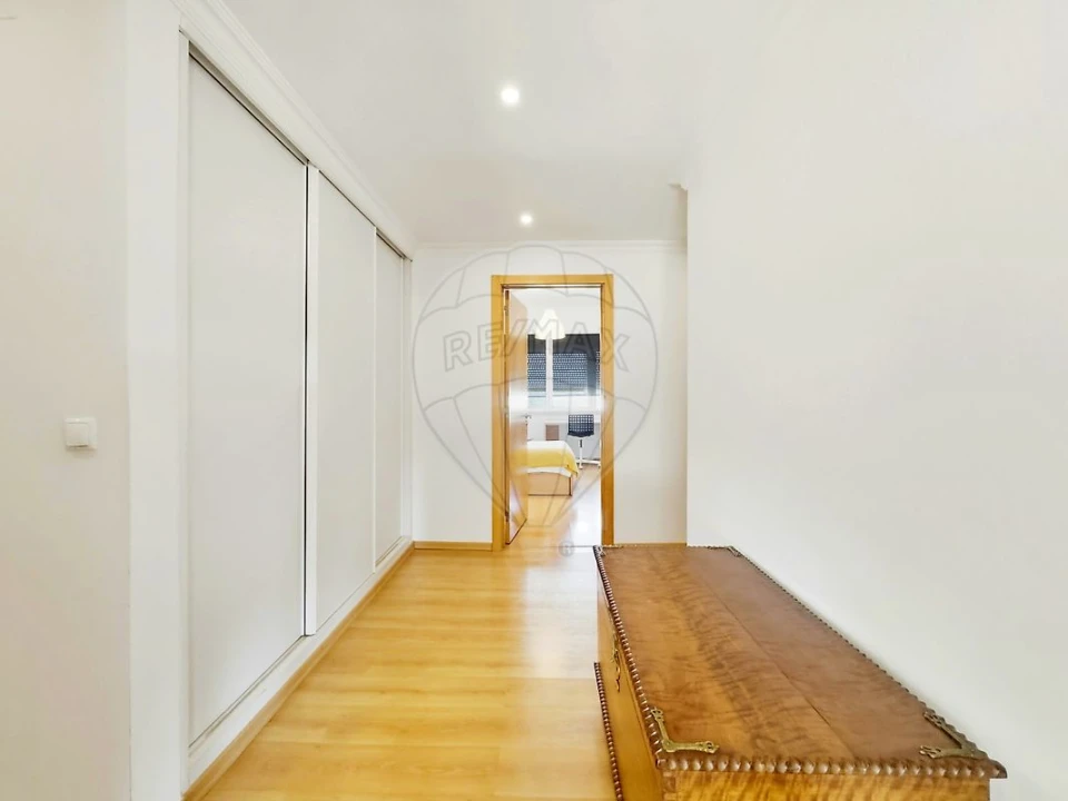 Apartamento T5 para Venda em Penha de França Foto 18