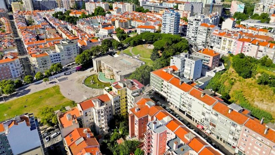 Apartamento T5 para Venda em Penha de França Foto 31