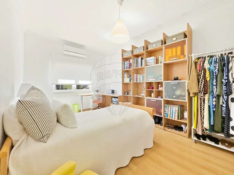 Apartamento T5 para Venda em Penha de França Foto 14
