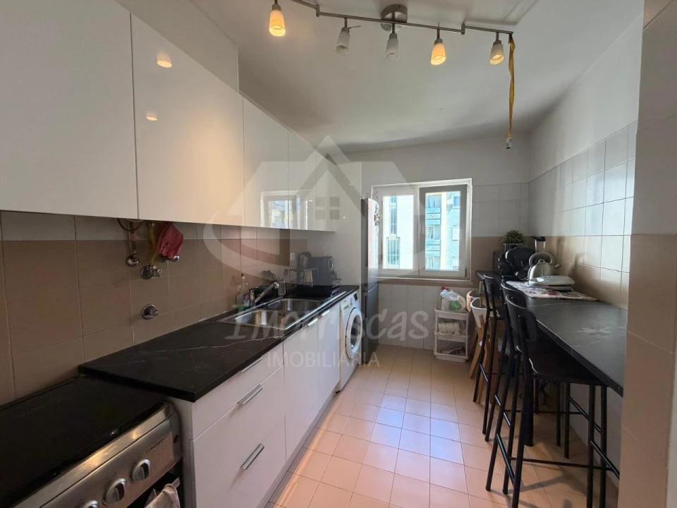 Apartamento T3 para Venda em Caparica e Trafaria Foto 7