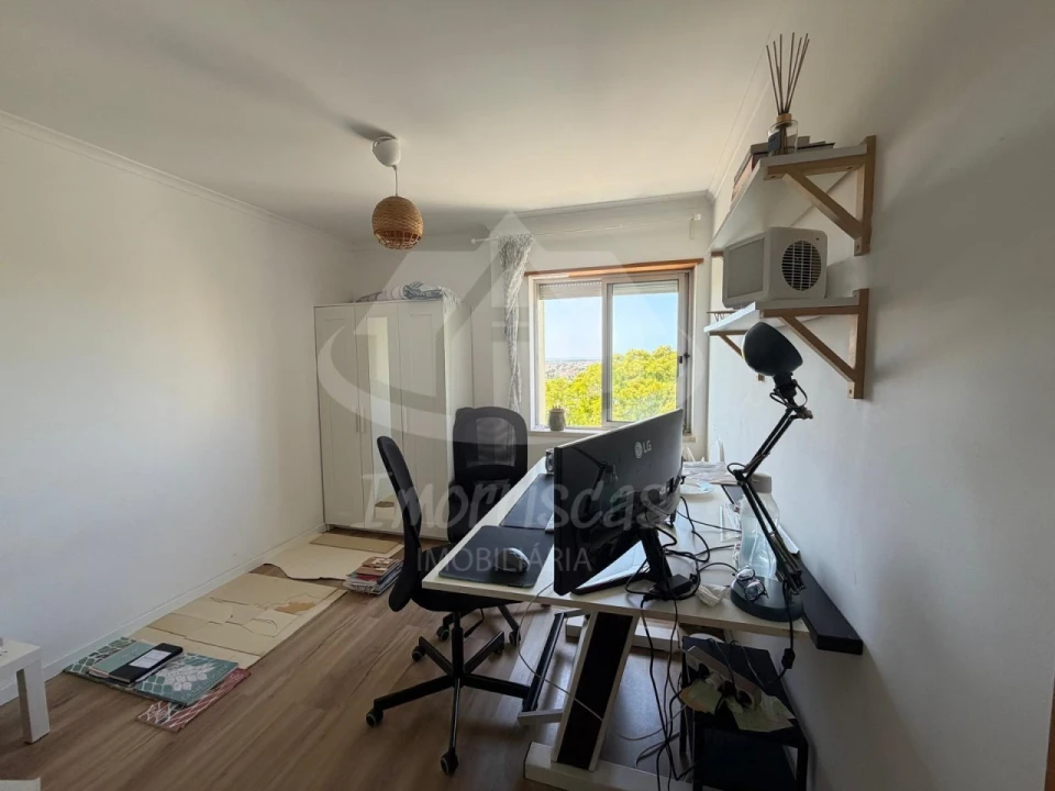 Apartamento T3 para Venda em Caparica e Trafaria Foto 21