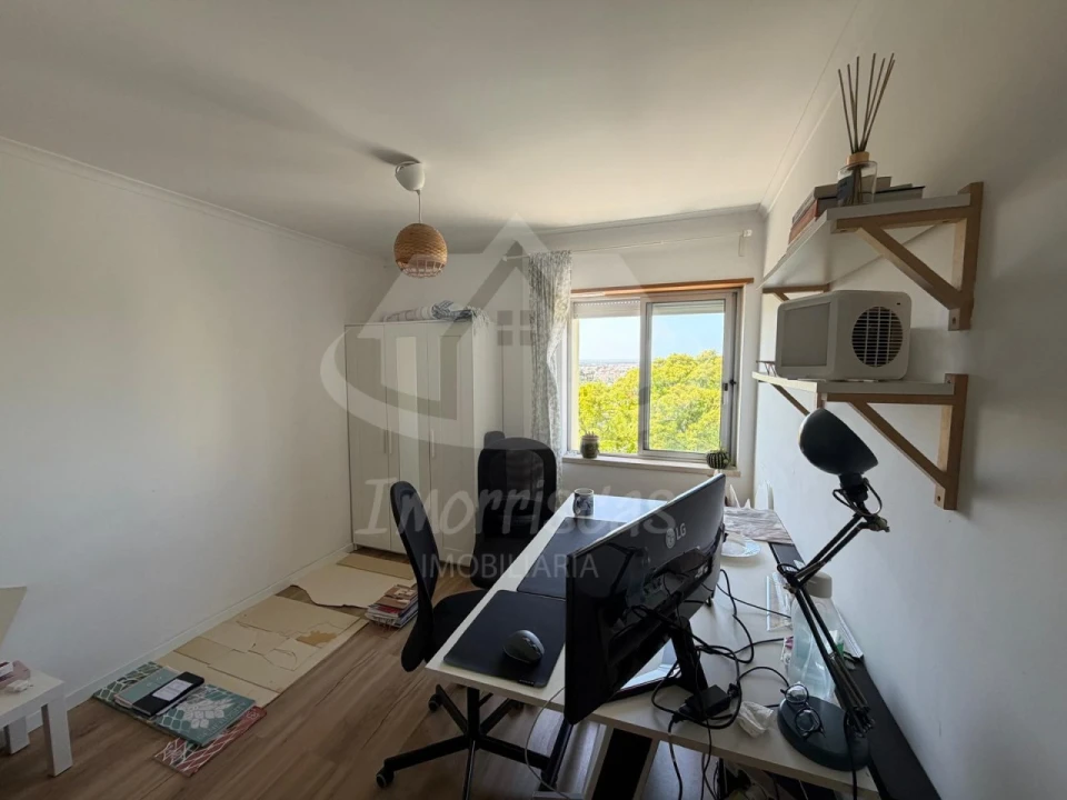 Apartamento T3 para Venda em Caparica e Trafaria Foto 23