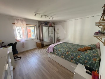Apartamento T3 para Venda em Caparica e Trafaria