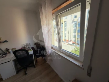 Apartamento T3 para Venda em Caparica e Trafaria