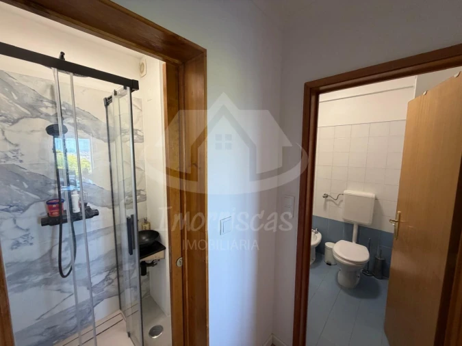 Apartamento T3 para Venda em Caparica e Trafaria Foto 28