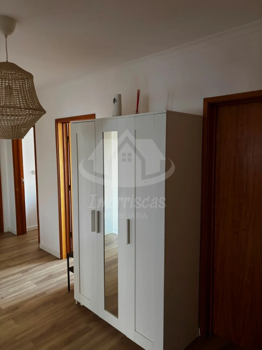 Apartamento T3 para Venda em Caparica e Trafaria Foto 14