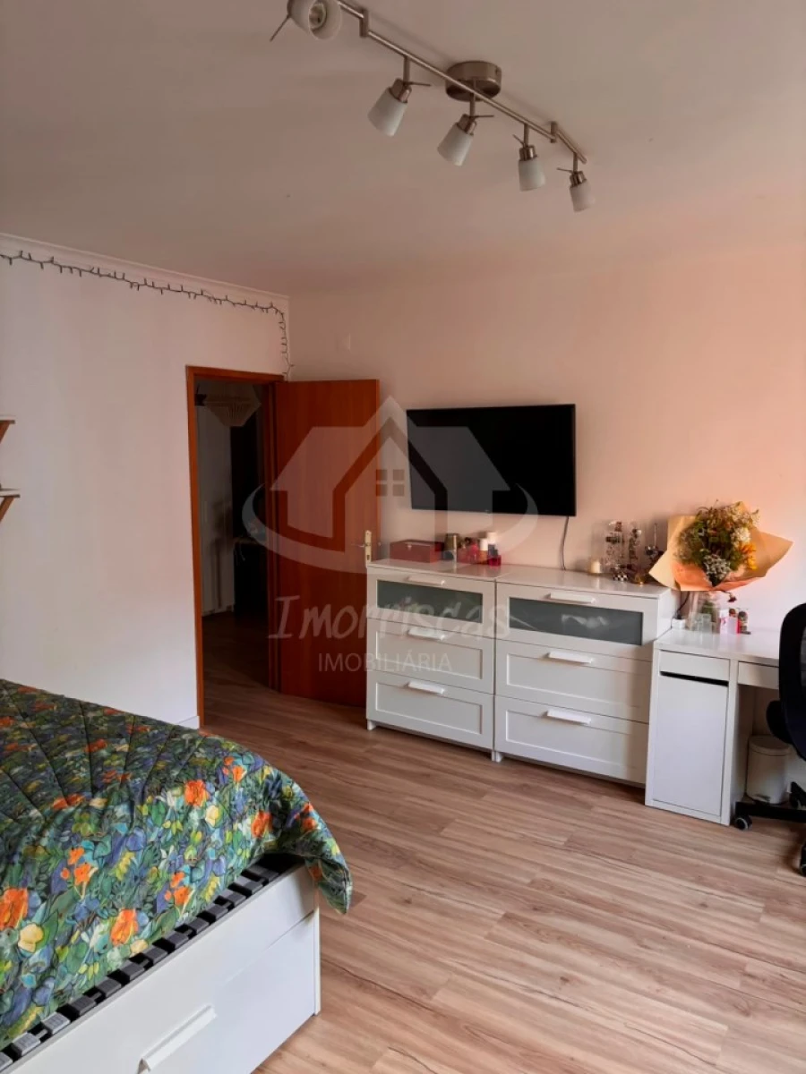 Apartamento T3 para Venda em Caparica e Trafaria Foto 23