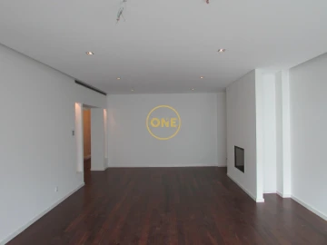 Apartamento T3 para Venda em São Vicente (Braga)