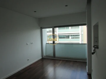 Apartamento T3 para Venda em São Vicente (Braga)