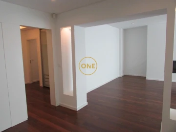 Apartamento T3 para Venda em São Vicente (Braga)