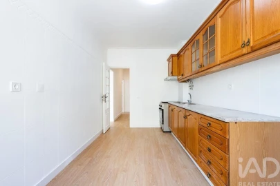 Apartamento T2 para Venda em Baixa da Banheira e Vale da Amoreira