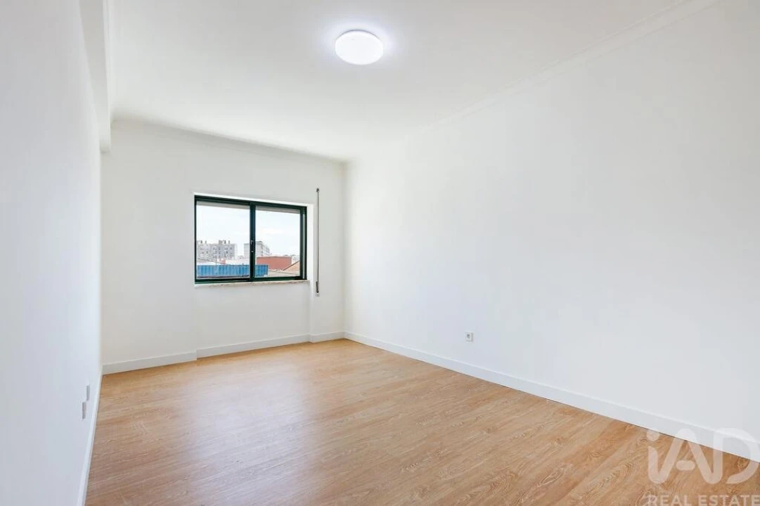 Apartamento T2 para Venda em Baixa da Banheira e Vale da Amoreira Foto 11