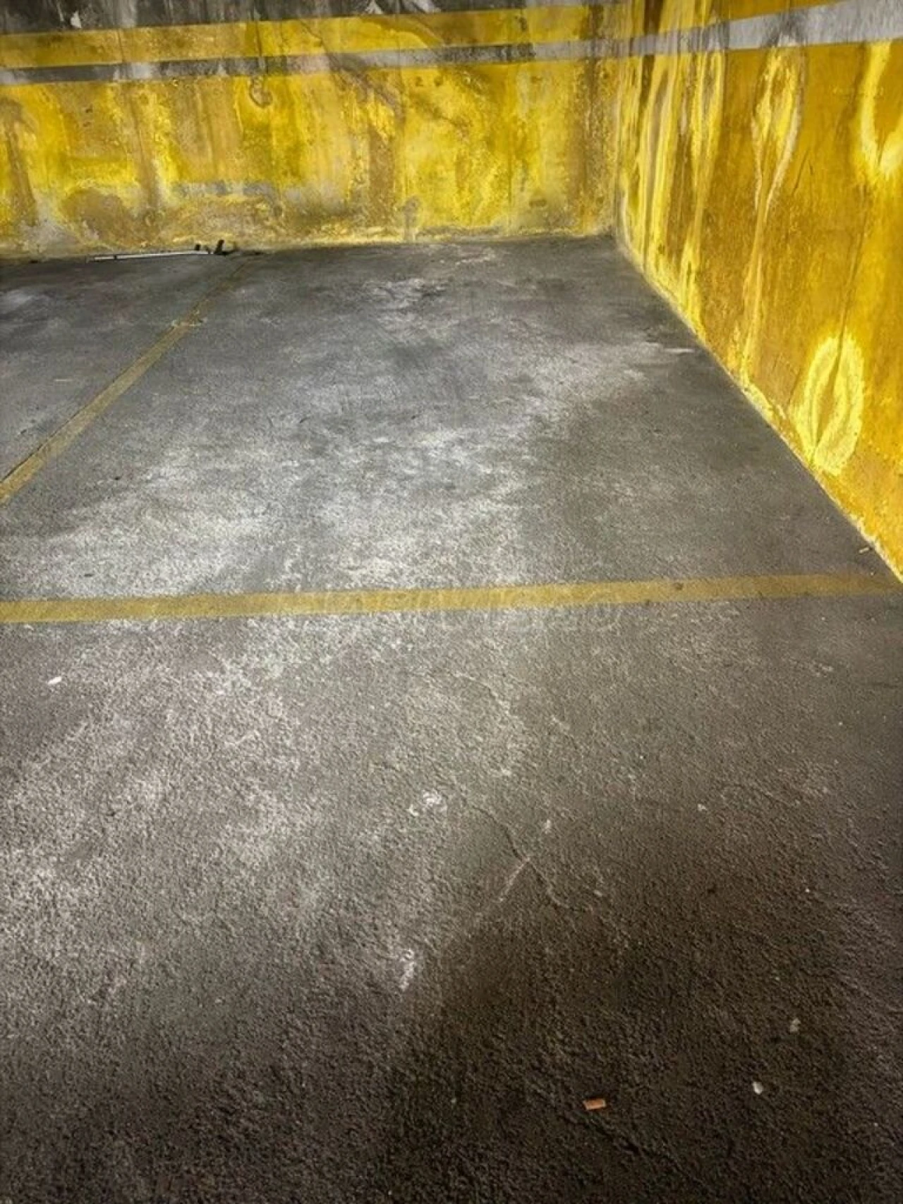 Garagem para Venda em Aguas Santas Foto 1