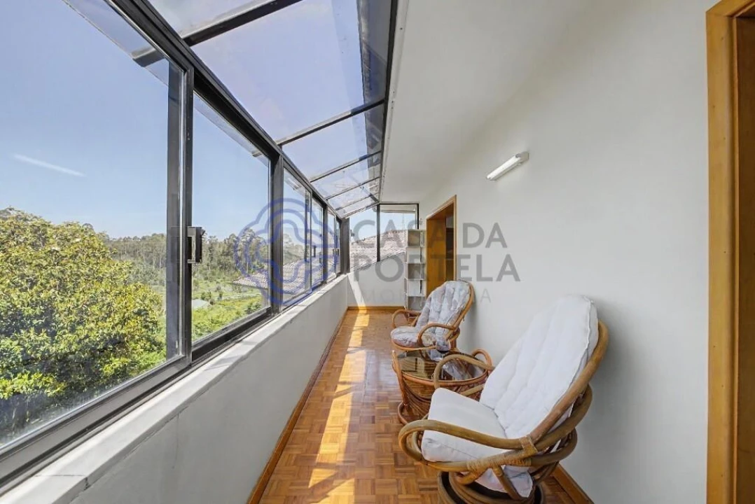 Moradia T6 para Venda em Argoncilhe Foto 36
