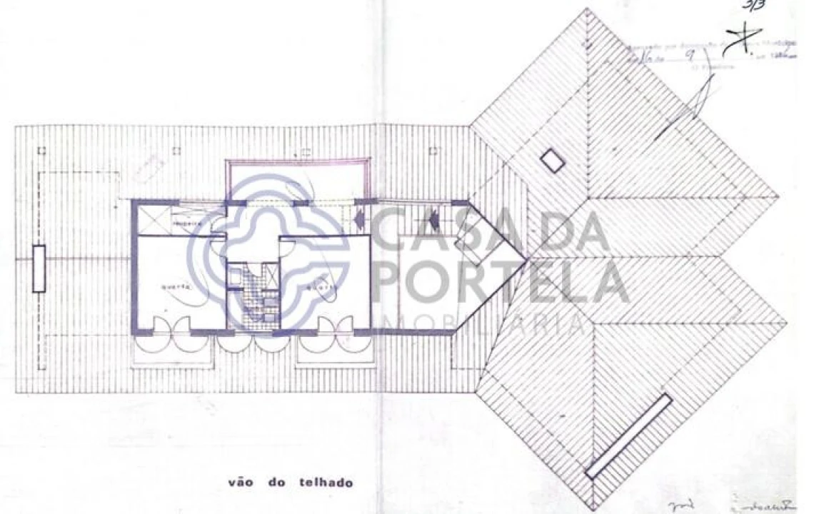 Moradia T6 para Venda em Argoncilhe Foto 53