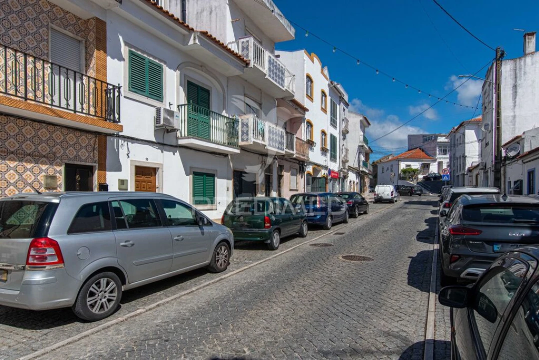 Moradia T2 para Venda em Azambuja Foto 2