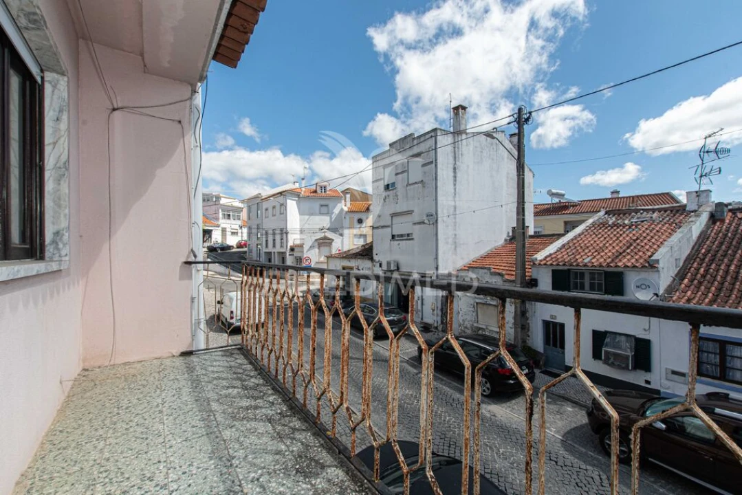 Moradia T2 para Venda em Azambuja Foto 5