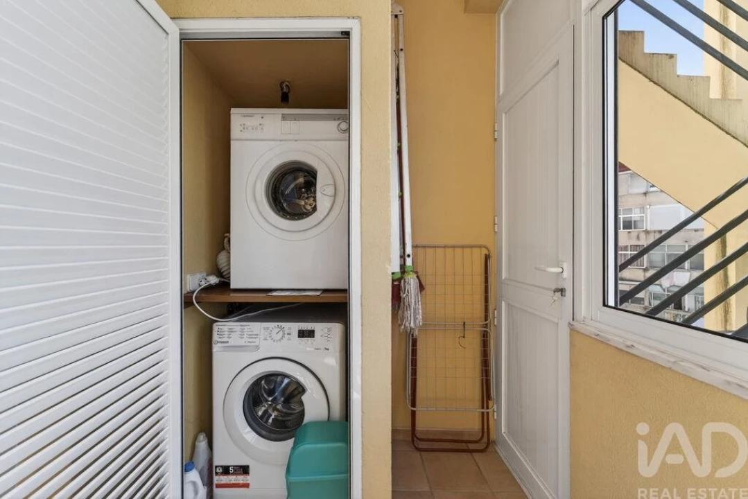 Apartamento T4 para Venda em Arroios Foto 36