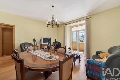 Apartamento T4 para Venda em Arroios